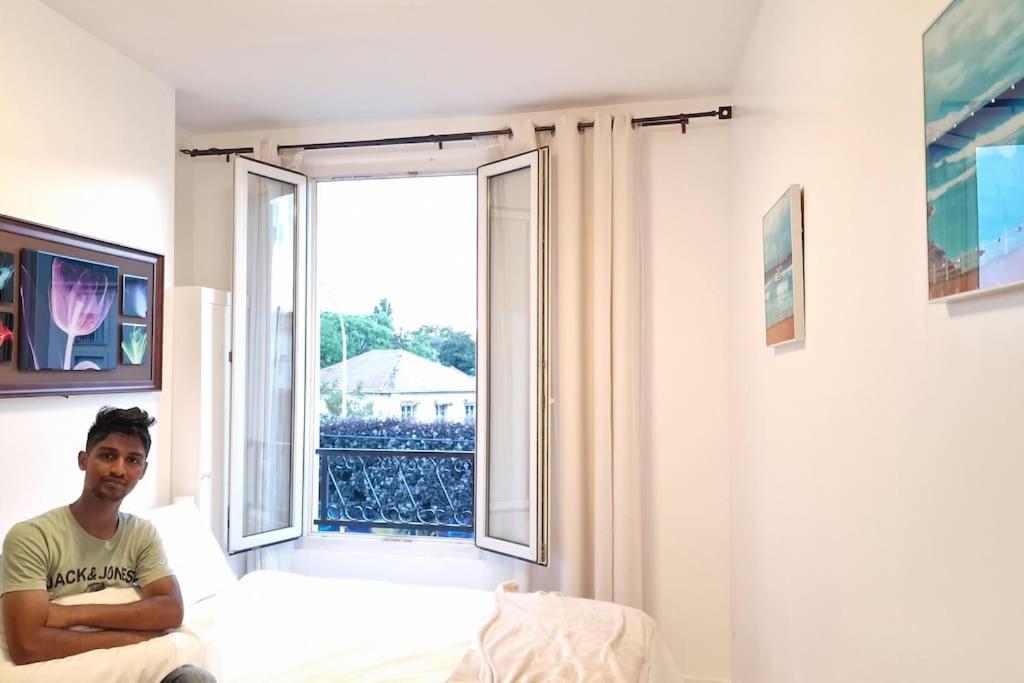 Paris Tourist Apartment, France Stains Eksteriør bilde